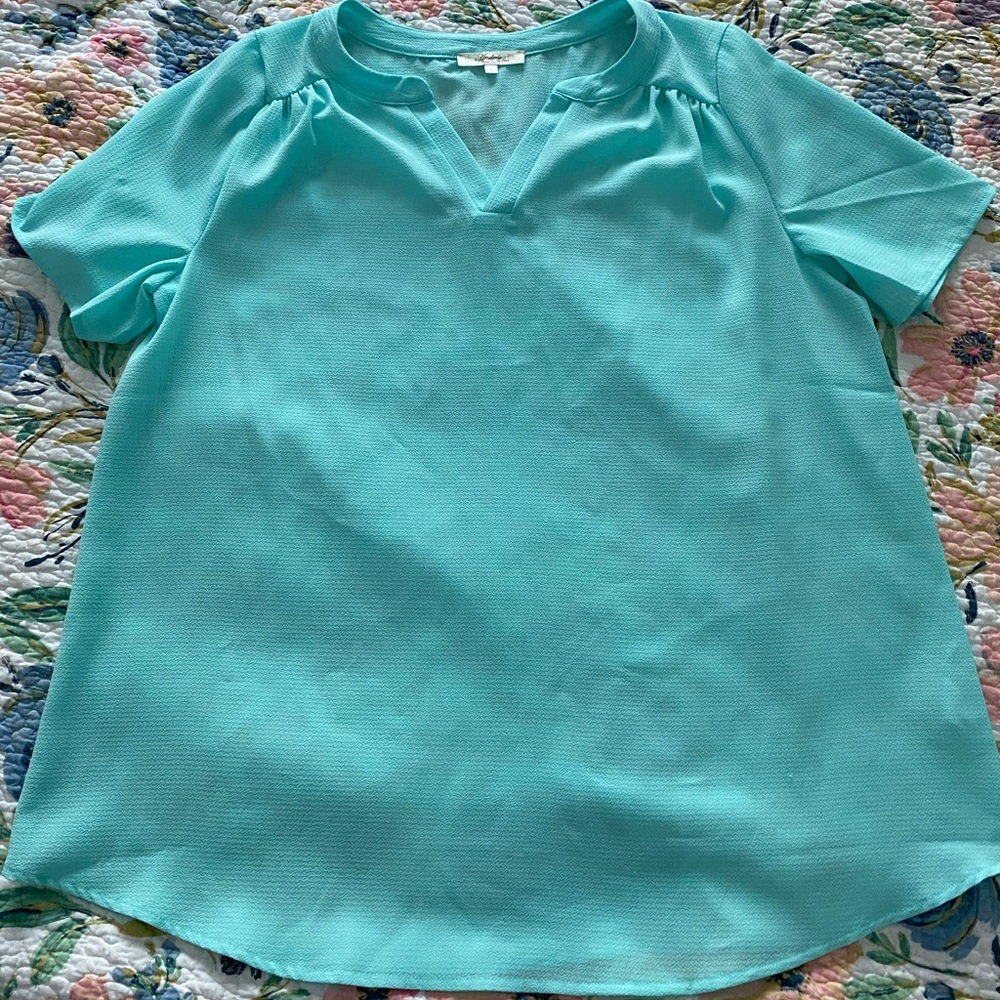 Andree by Unit Blouse
